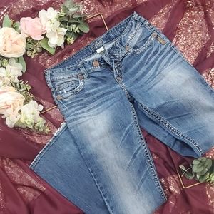 Silver Jeans Tuesday cut